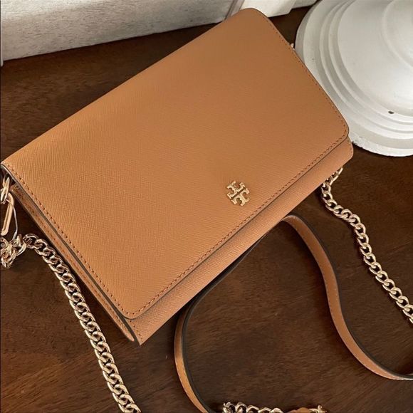 Tory Burch Handbags - New❤️ Tory Burch chain / wallet crossbody